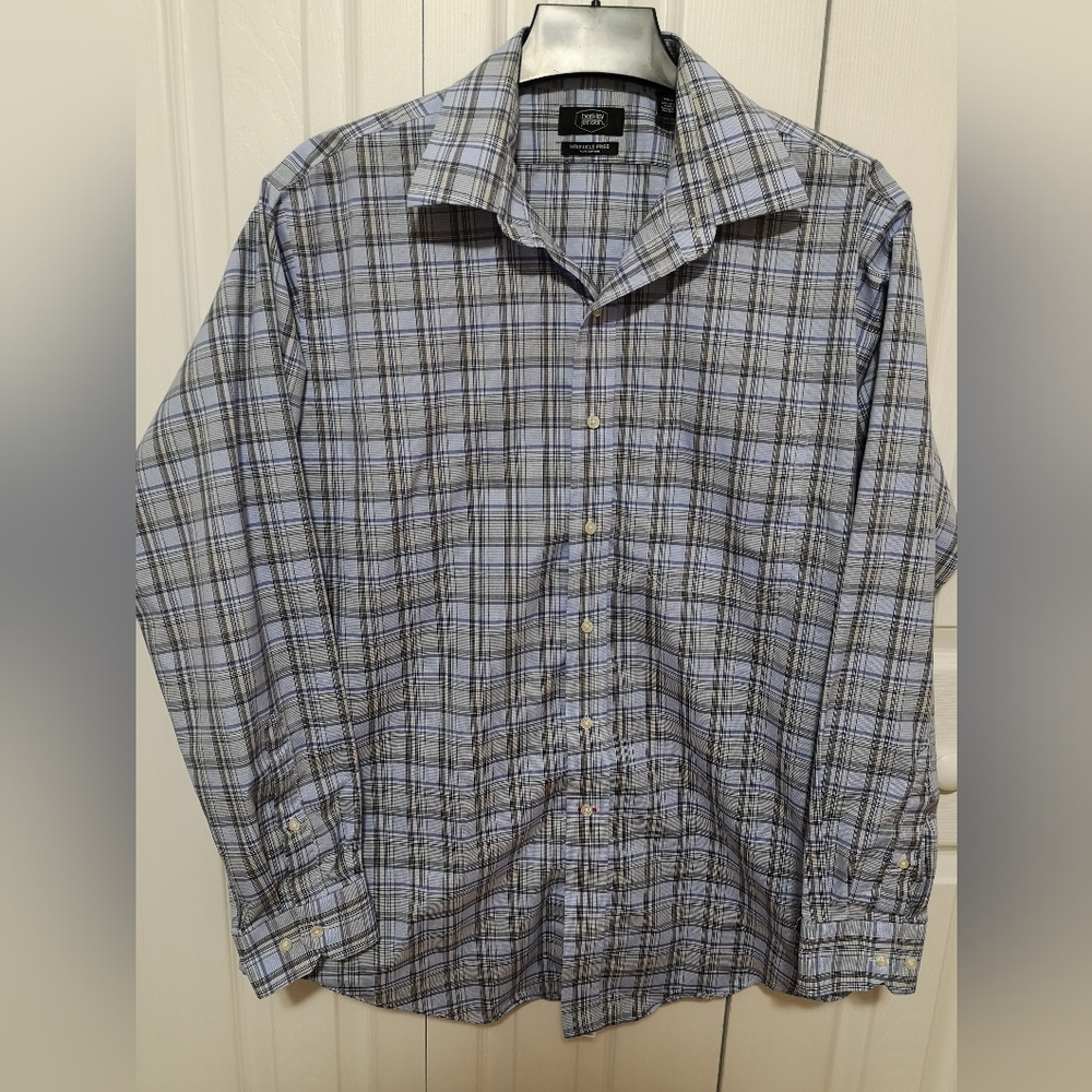 Berkley Jensen wrinkle-free Men's Gray and Blue Plaid Shirt Size Large